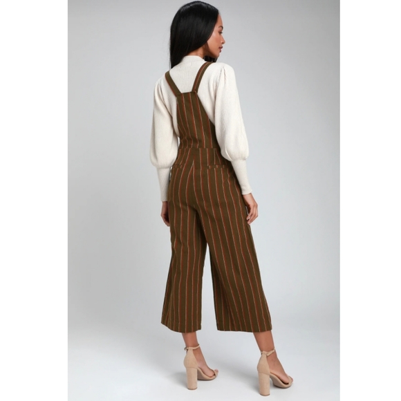 NWOT - Lulu's Watson Olive Green Striped Cropped Wide-Leg Overalls - Picture 2 of 9